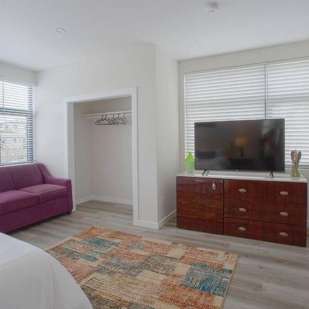 Comfy Studio With Cali King Size Mattress 샌디에이고 외부 사진