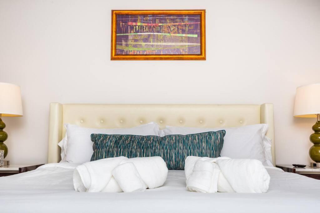 Comfy Studio With Cali King Size Mattress 샌디에이고 외부 사진